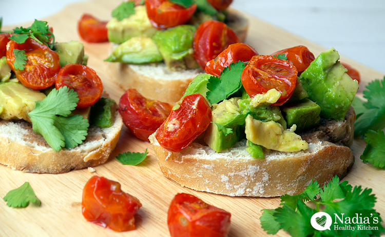 Smashed avo and tomatoes on sourdough - mindbodymeg