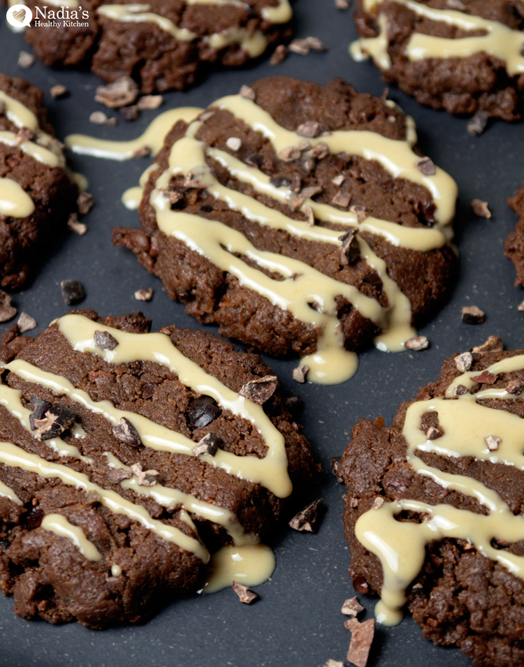 chocolate-tahini-cookies