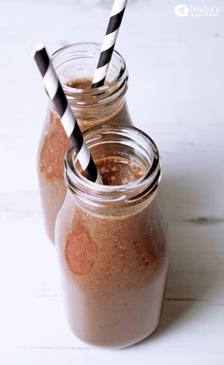 Healthy-Chocolate-Banana-Smoothie