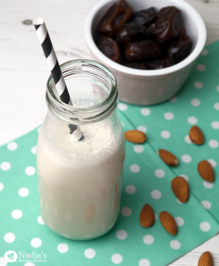 How to make almond milk