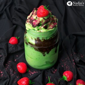 banana-wheatgrass-nicecream