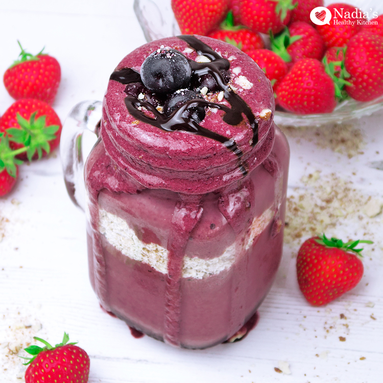 chocolate cherry protein smoothie