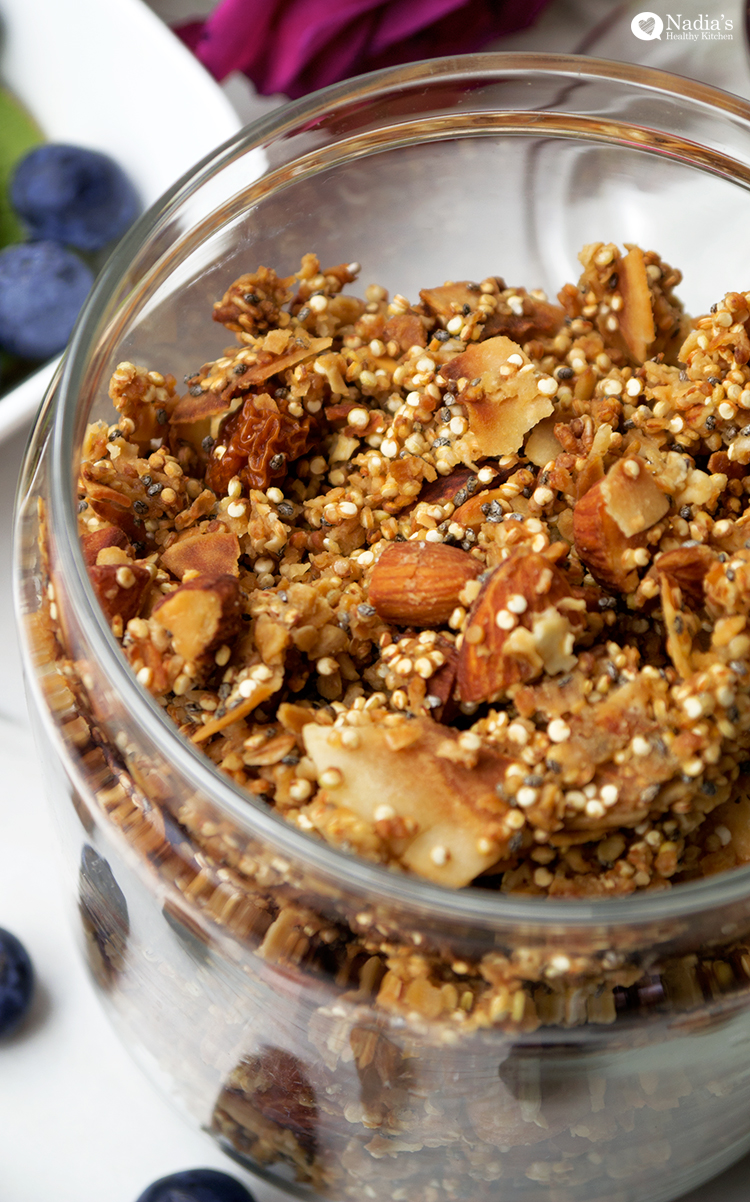 coconut almond quinoa granola