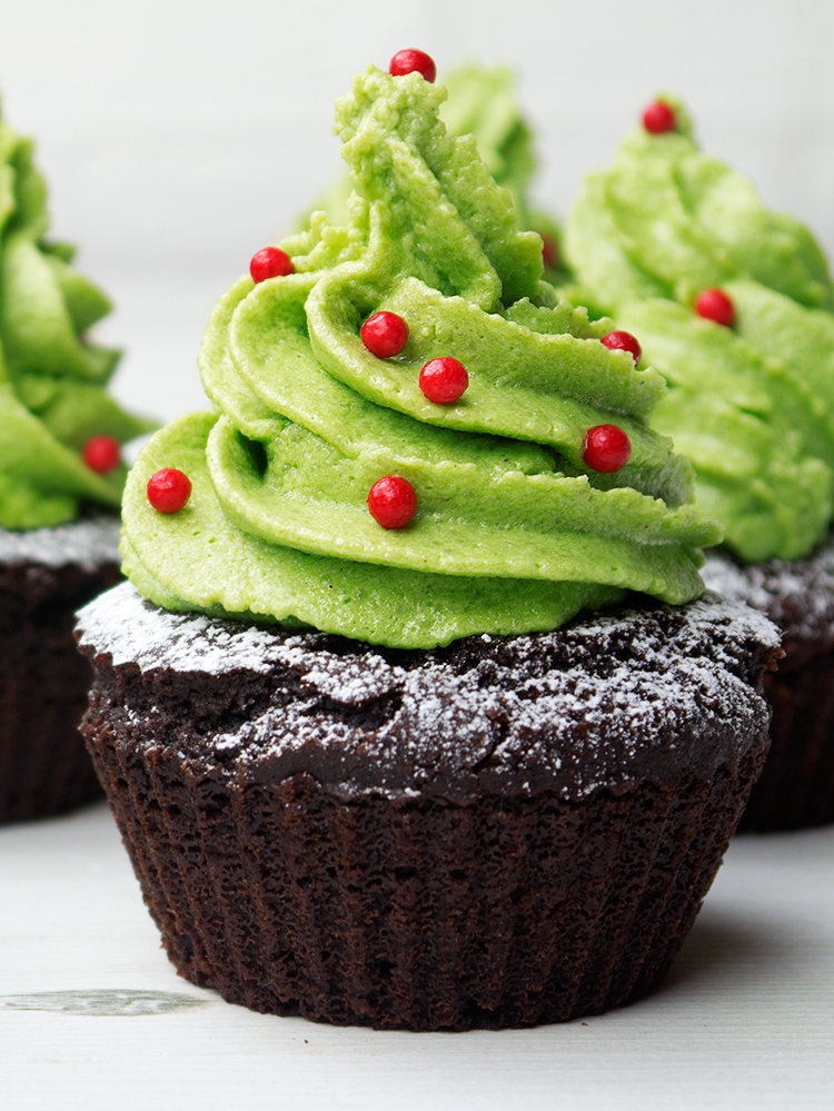 healthy Christmas Tree Cupcakes