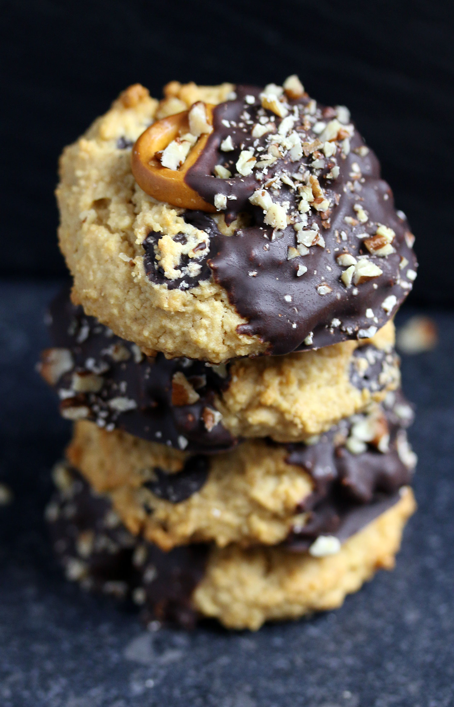 Healthy Chocolate Chip Pretzel Cookies - Nadia's Healthy Kitchen