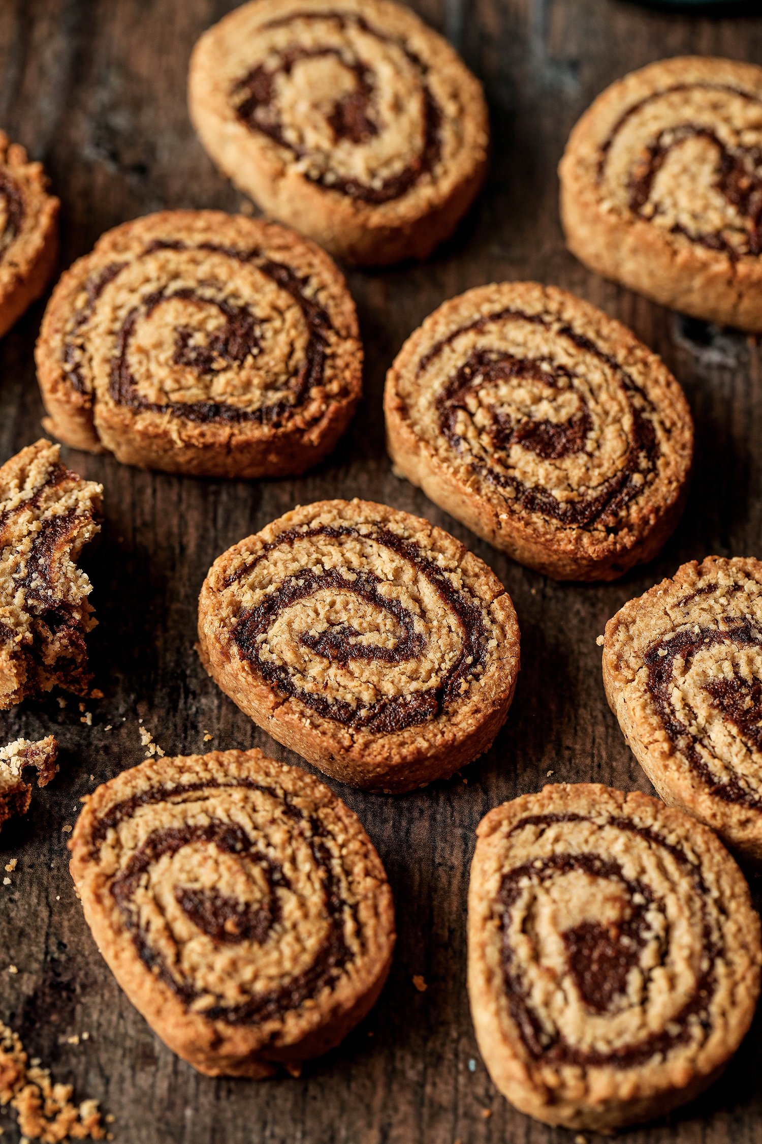 Vegan Gluten-free Cinnamon Roll Cookies