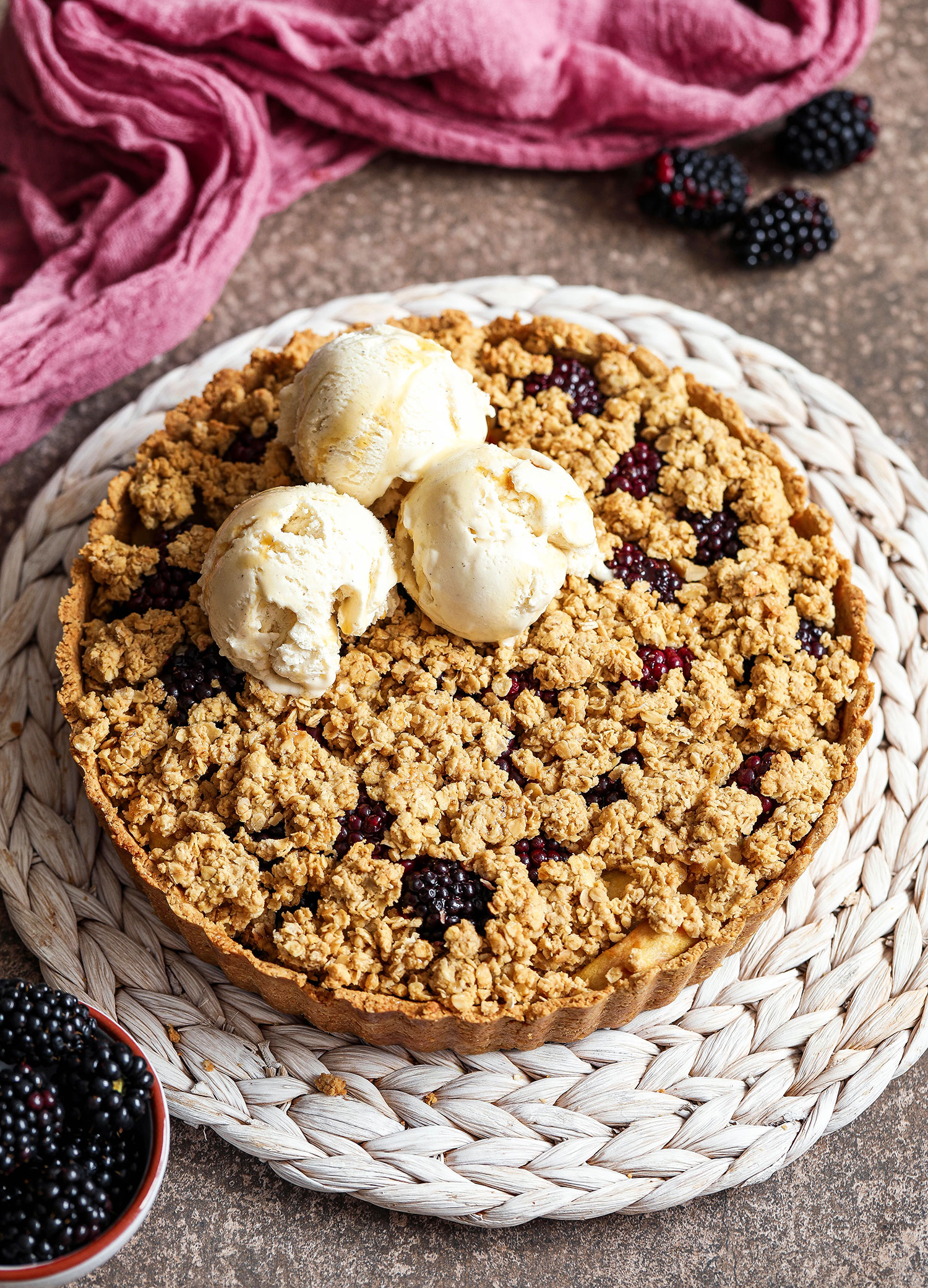 Apple Blackberry Crumble Tart (Vegan & Gluten-free) - Nadia's Healthy ...