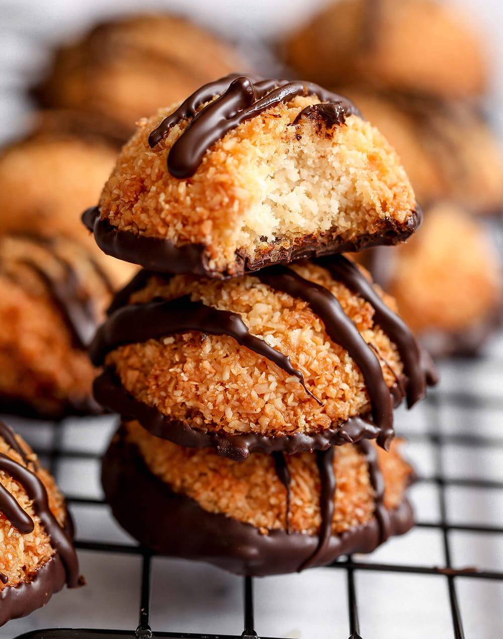 5-Ingredient Coconut Macaroons
