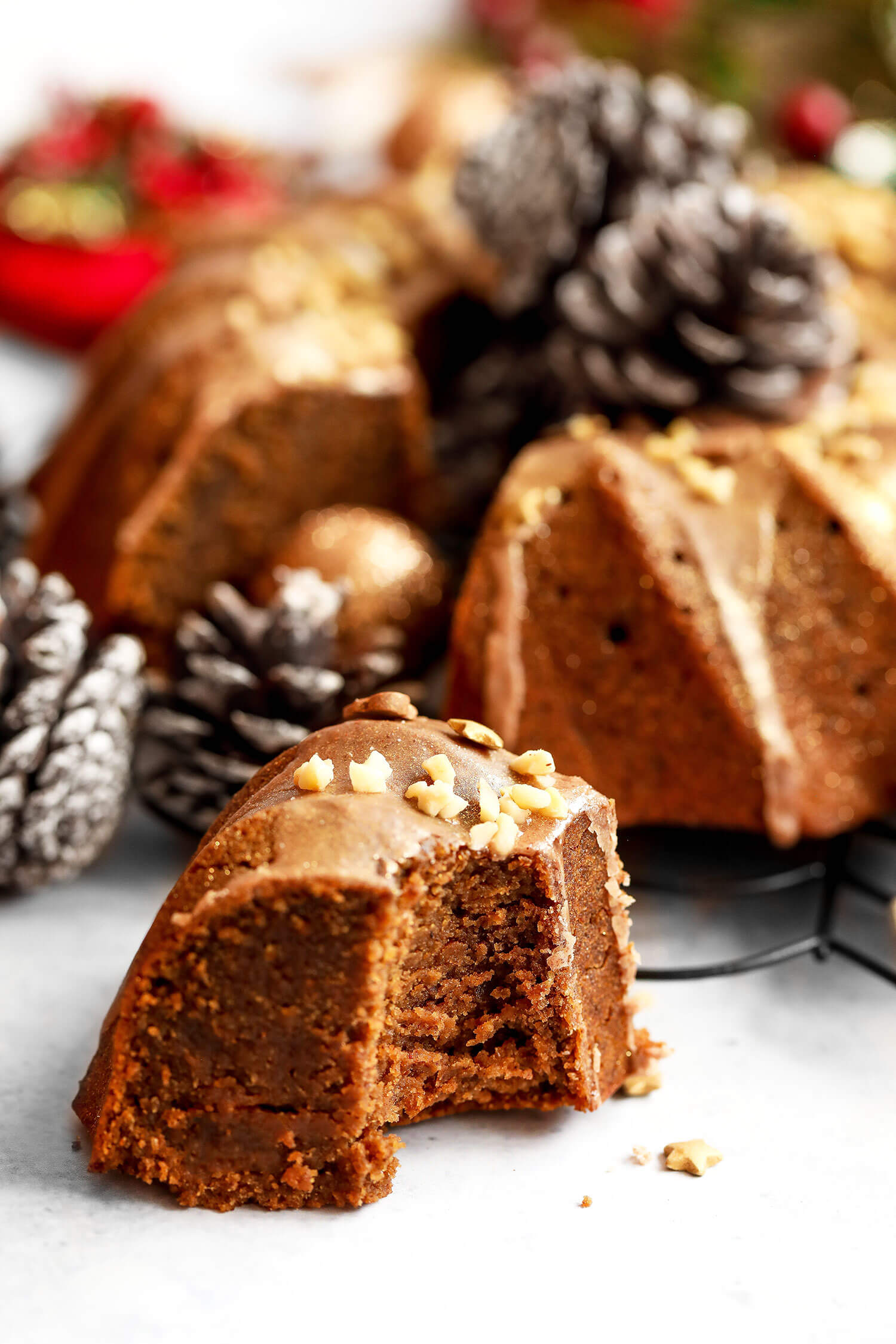 Gingerbread Bundt Cake: Soft and Festive Holiday Dessert - 31 Daily