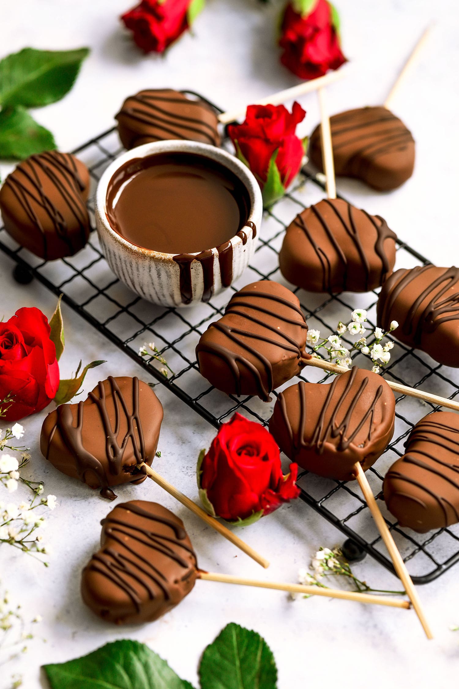 Raw Vegan No-Bake Chocolate Fudge Hearts