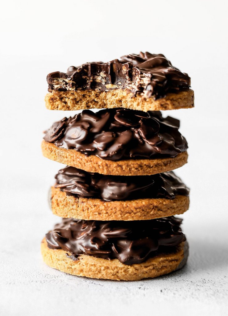 Nutty Vegan Chocolate Digestives (Glutenfree)