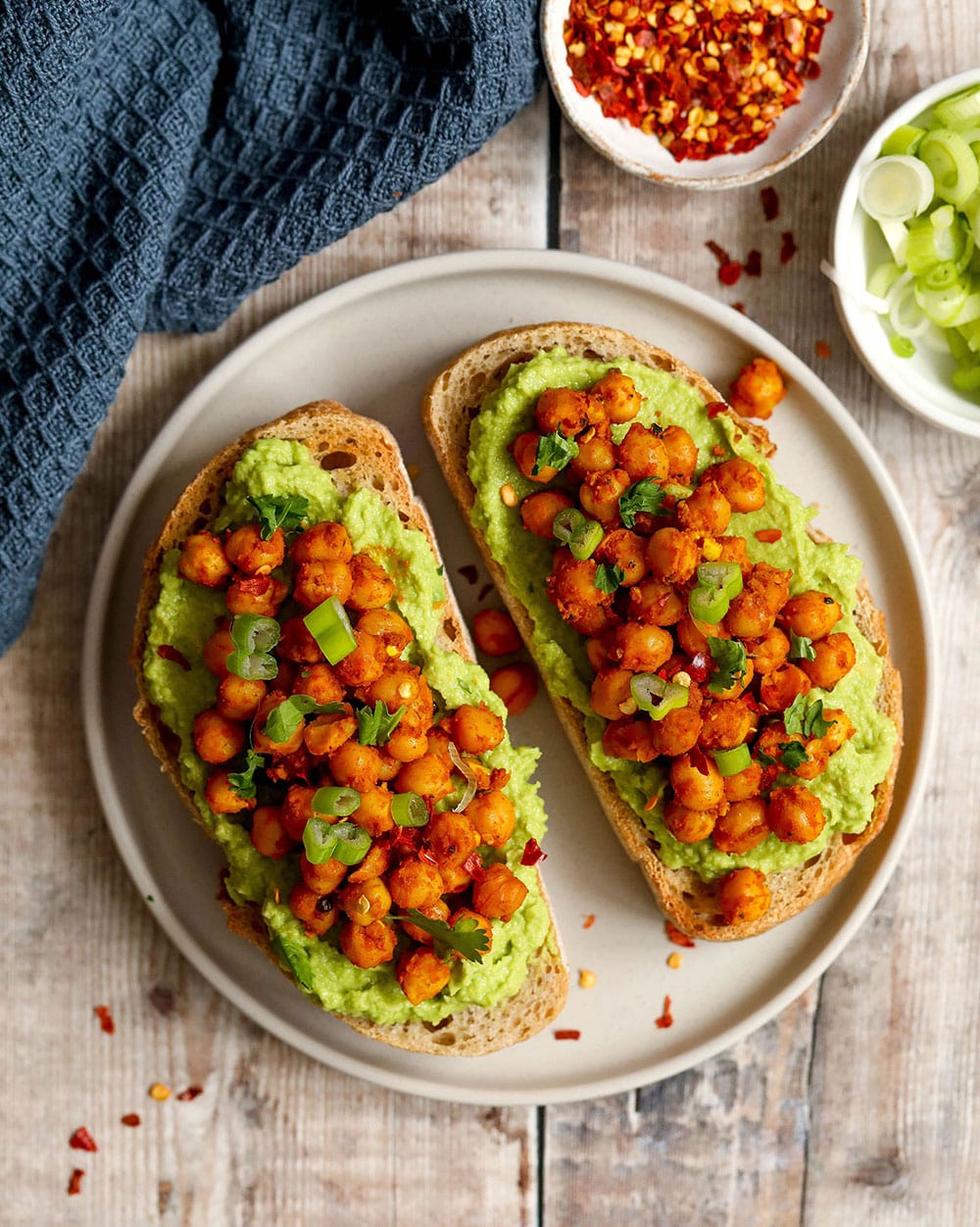 Moroccan-style smashed avo toast, Healthy Recipe