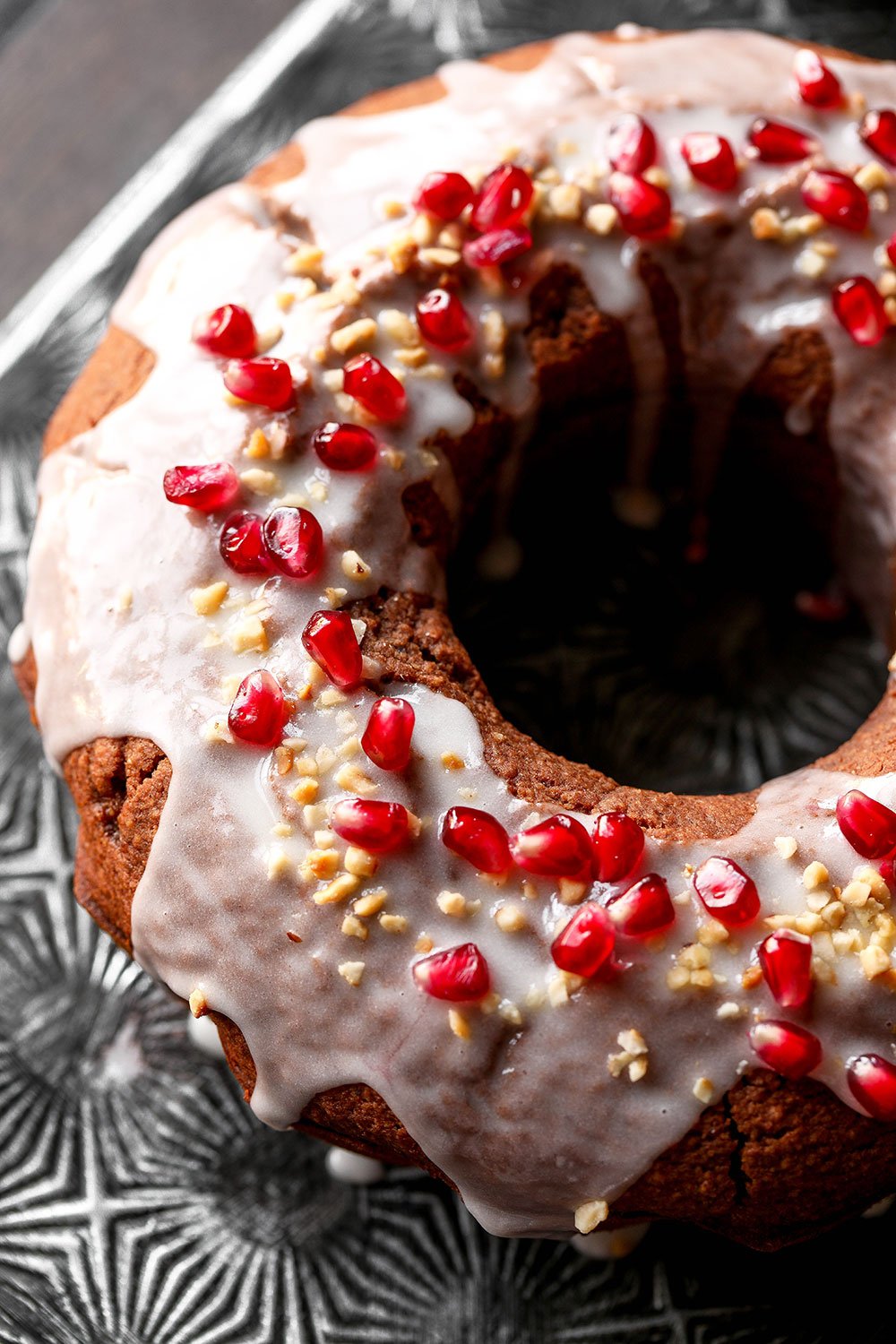 Vegan Gingerbread Bundt Cake