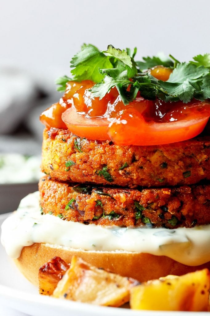 Curry Spice Tofu Burgers (Vegan & Gluten-free)