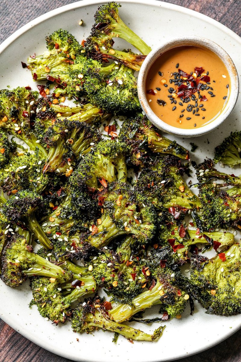 smashed-chilli-garlic-broccoli-healthy-vegan-dairy-free-gf