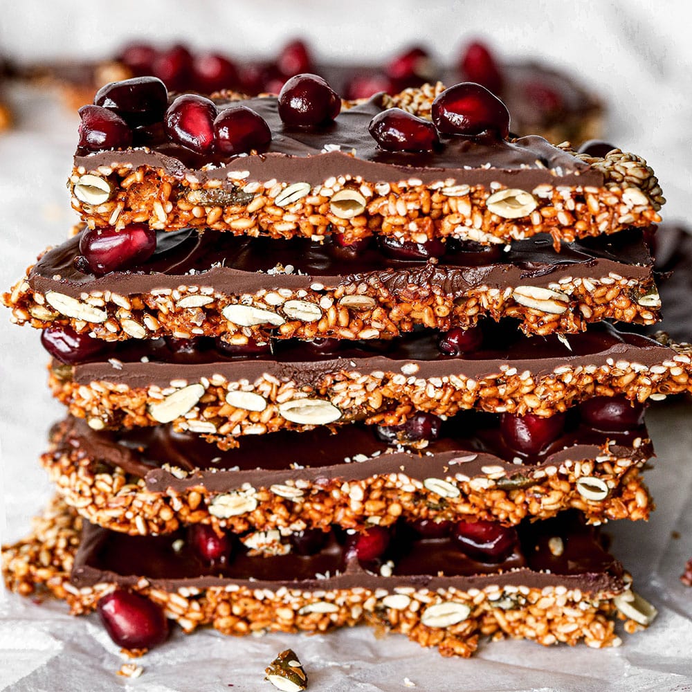 Dark Chocolate and Pomegranate Crispy Quinoa Snack