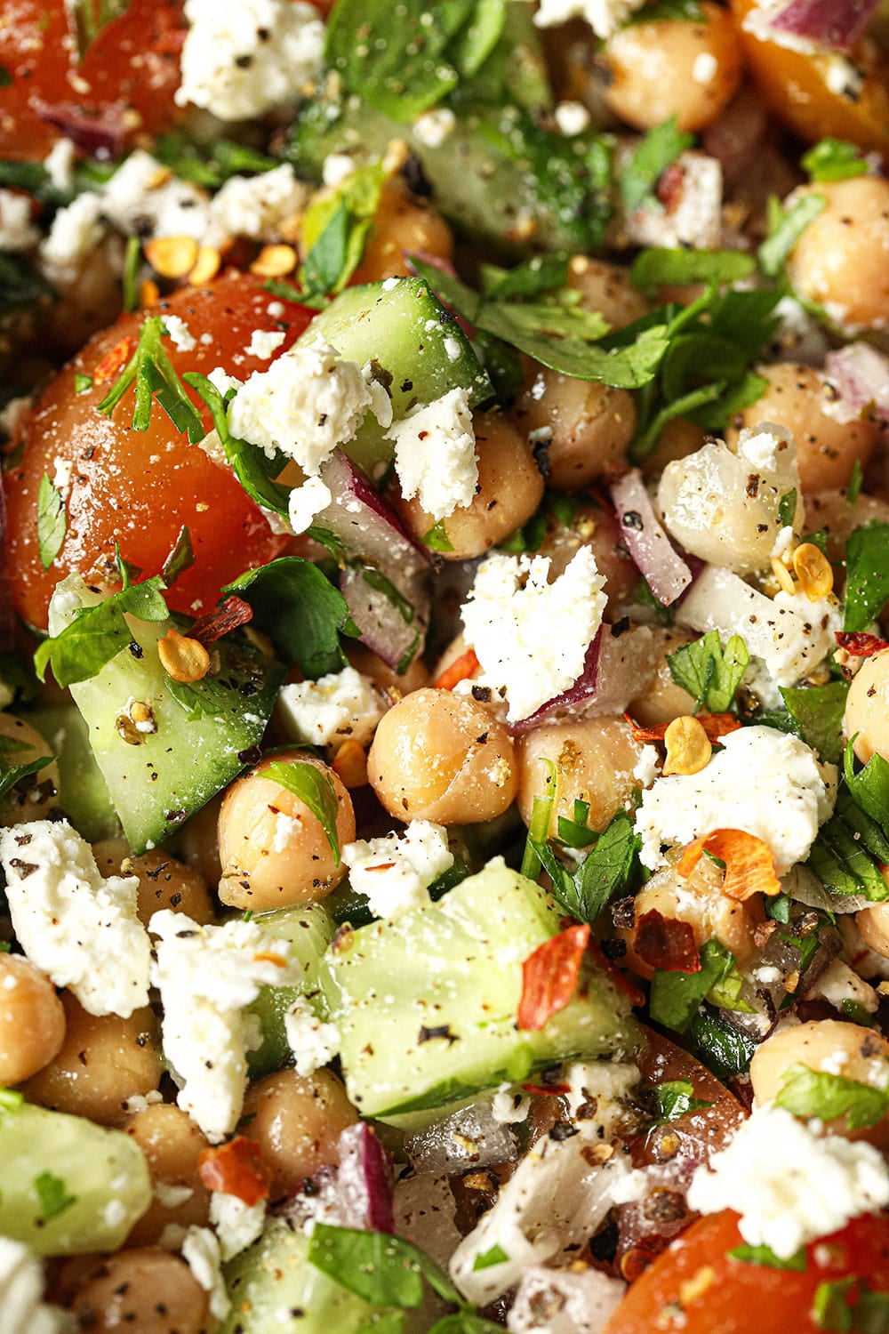 chickpea cucumber salad